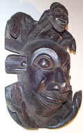 cameroon.mask.2men.jpg (24692 bytes)